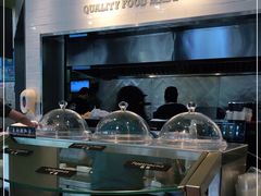 自助取餐区-The Habit Burger Grill 哈比特汉堡(复兴soho店)