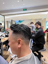 -Mentor Hair Salon
