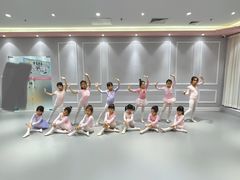 -芭芭拉舞蹈·星星演说家(珠江新城校区)