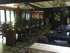 大堂-Local泰莲庭(虹鳟鱼店)