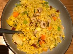 大叻经典菠萝海鲜炒饭-米纸越南小馆(金鹰世界店)