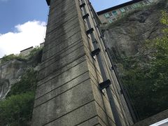 -莱茵瀑布