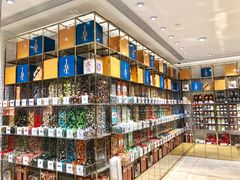 零售区-VENCHI 闻绮(北京国贸商城店)