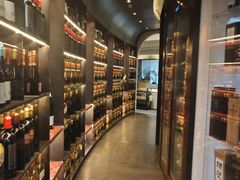 -斯普汇生蚝牛排馆(中骏世界城店)