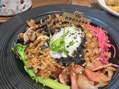 -秘密旅行Bonjour(黑金冠 江南西店)