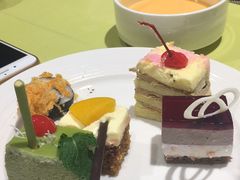 -安徽饭店·白鹭阁自助餐厅(梅山路店)