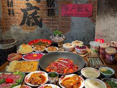 -萍姐火锅·公路夜市(武汉首店)