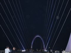 -南京眼步行桥
