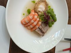 -荷风细雨·中国茶宴(世纪大道店)