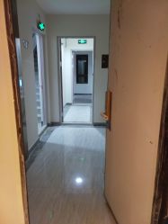 -威思丽高温瑜伽会馆