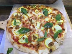 -Gather pizza