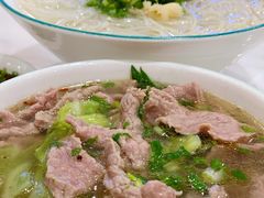 -犇逸·乐山跷脚牛肉·四川现炒(览海店)