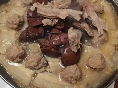 -一口猪海鲜浑锅·东北家常菜