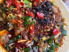 -拈签一笑黄牛肉辣卤串串
