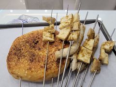 -清真磊磊烧烤老店(饮虎池街34号店)