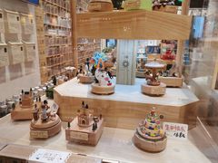 -猫的天空之城概念书店(杭州南宋御街店)