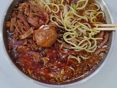 -鹍记特色牛杂面