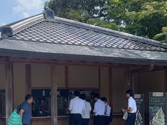 -豆政(金閣寺境内売店)