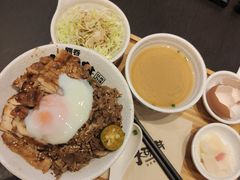-熊吞·大碗丼烧肉饭(清江浦区万达店)