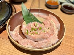 松阪猪-烧肉达人•炭火烧肉(新天地店)