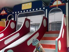 -涨巢·潮玩水疗局