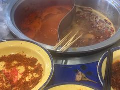 -马路边边火锅串串(观前街店)