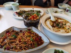 -陈先进鱼馆·地道农家菜(湖墅南路店)