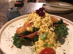 -HIGH FIVE哈福手工汉堡(桂林路店)