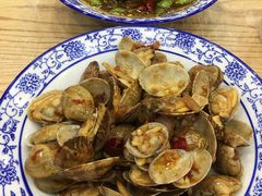 -江城燕子大排档(江汉路步行街店)