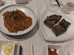 -上海大船酒店-沙滩餐厅