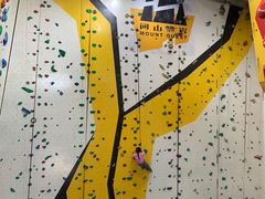-问山MountQuest攀岩馆