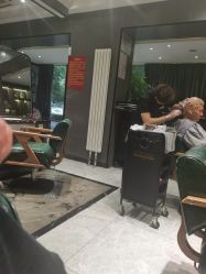 -尚逸国际护肤造型