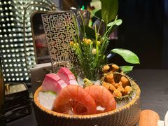 -蟹犇前•帝王蟹雪蟹(陆家嘴店)