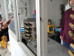 -洪记江鹰包行总店