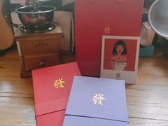 -LADY FAFA(巨鹿路陕西南路路口店)