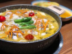 -山城外·非遗酸菜鱼(财富中心店)