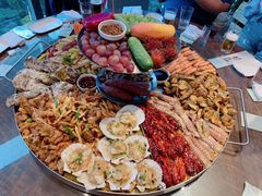 -日进一片海.生腌海鲜火锅.宵夜烧烤(三里屯总店)