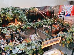 -查特花园美食广场(西单大悦城店)