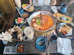 -湊湊火锅·茶憩(来福士广场店)