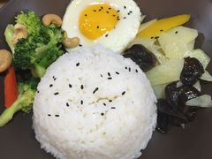 -海盗虾饭·剥好的小龙虾饭(SOHO尚都店)