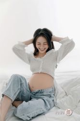 点击看大图 -专注孕妇照亲子照·纪田摄影