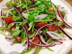 巧拌老虎菜-清真·玛丽亚新疆菜主题餐厅(浙江中路店)