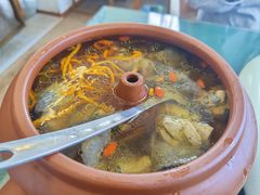 滴水不加汽锅鸡-云隐小厨·传统大理美食(复兴路店)