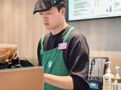 -星巴克(武汉新唐万科广场店)