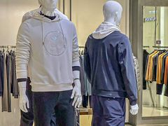 -王府井奥莱临潼小镇(临潼店)