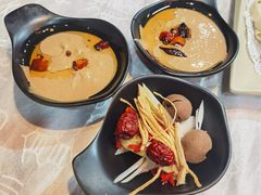 -羊家胡同·龙虾烧烤火锅(龙汇路店)