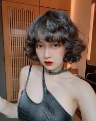 -十六番发型师事务所
