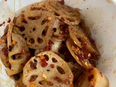 -胖子水煮(铁路三村无任何分店)