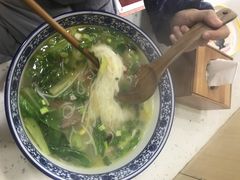 酸萝卜米线-嗨小卤米线铺(科园一街店)