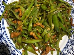 豆角炒肉丝-小幸湖春饼(悦茂购物中心店)